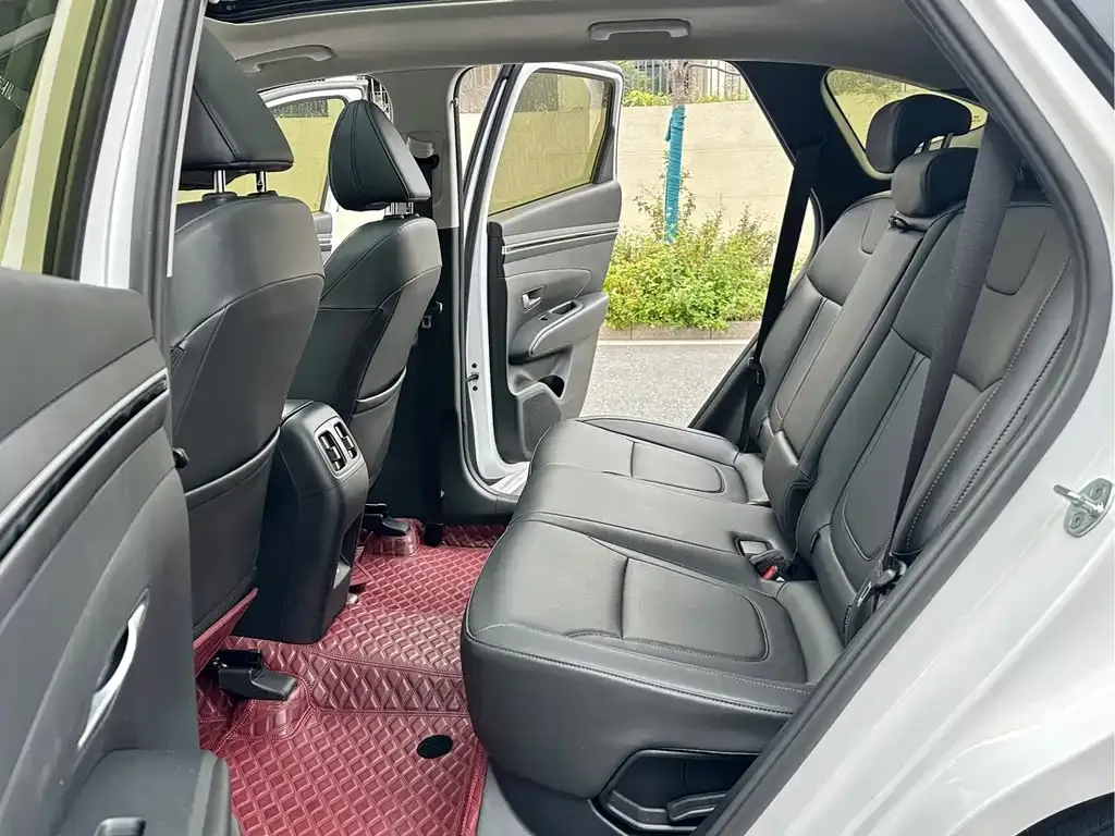 Hyundai Tucson 2023 из CN, фото 7