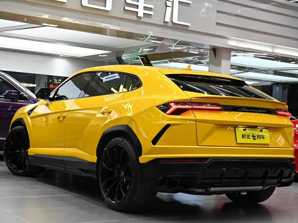 Lamborghini Urus 2022 из CN, фото 4
