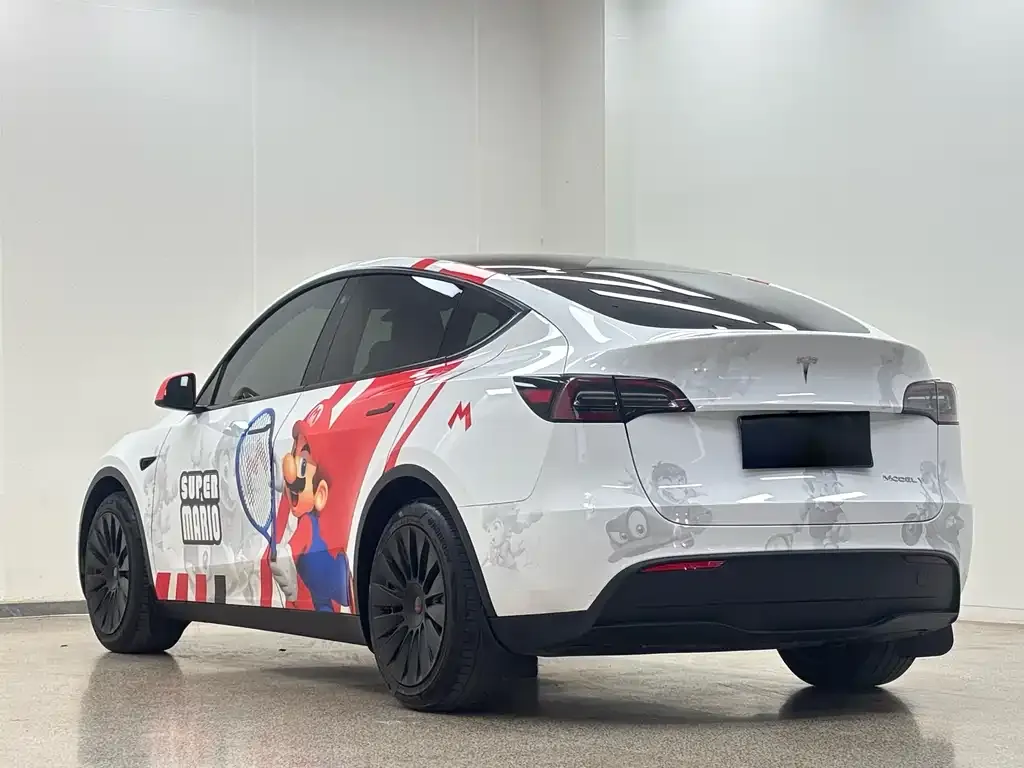 Tesla Model Y — фото 9