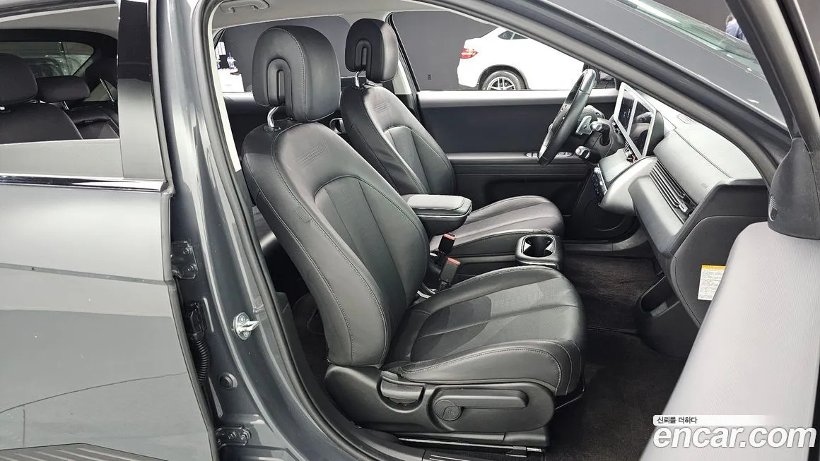 Hyundai Ioniq5 — фото 8
