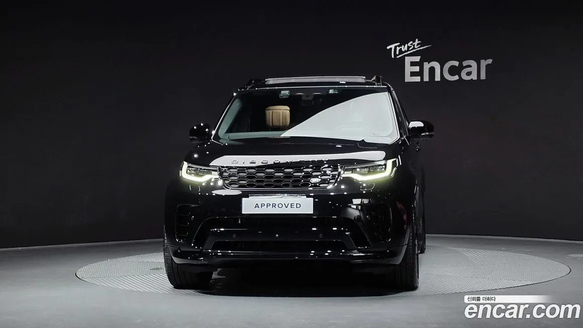 Land Rover Discovery 2025 из KR, фото 3