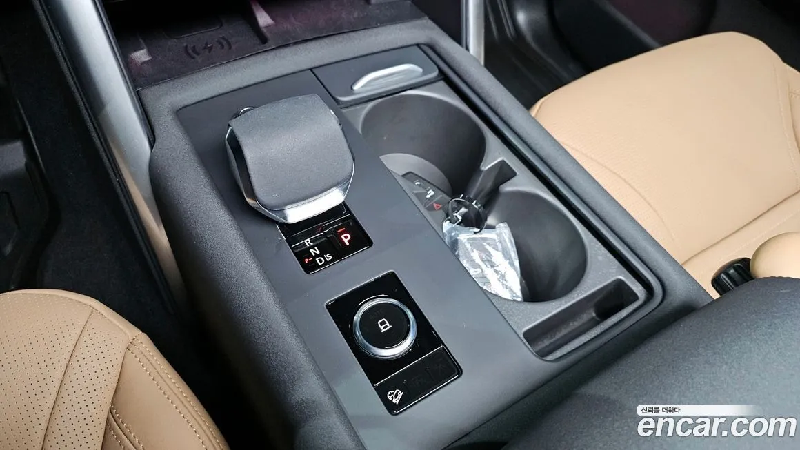 Land Rover Discovery 2025 из KR, фото 9