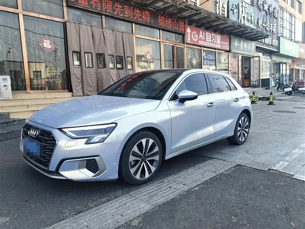 Audi A3 2022 из CN, фото 1