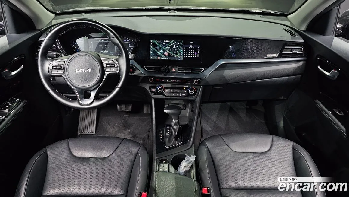 Kia Niro — фото 10