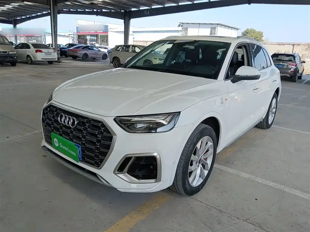 Audi Q5L 2022 из CN, фото 2
