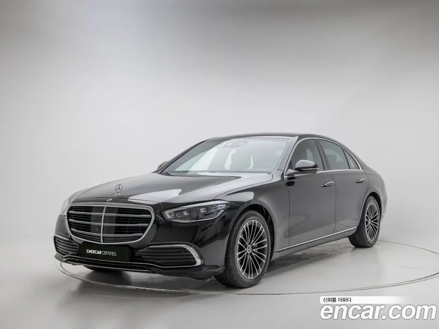 Mercedes-Benz S-Class — фото 1