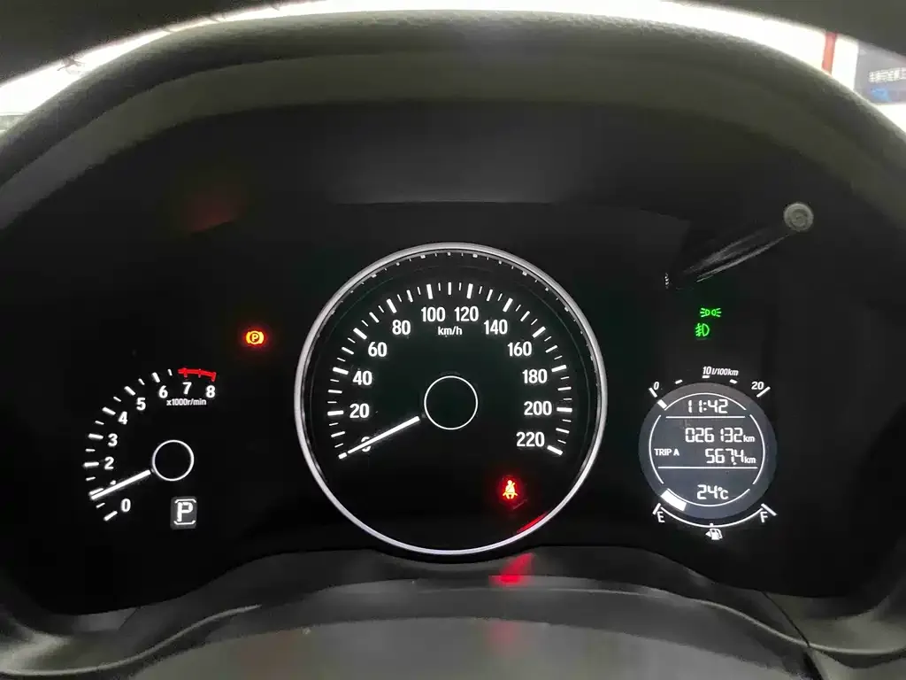 Honda Vezel 2022 из CN, фото 7