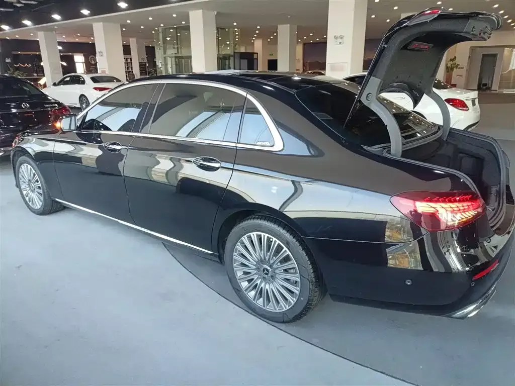 Mercedes-Benz E-Class 2022 из CN, фото 9