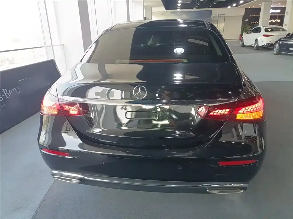 Mercedes-Benz E-Class 2022 из CN, фото 4