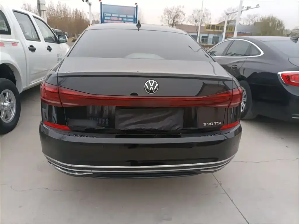 Volkswagen Passat 2023 из CN, фото 6