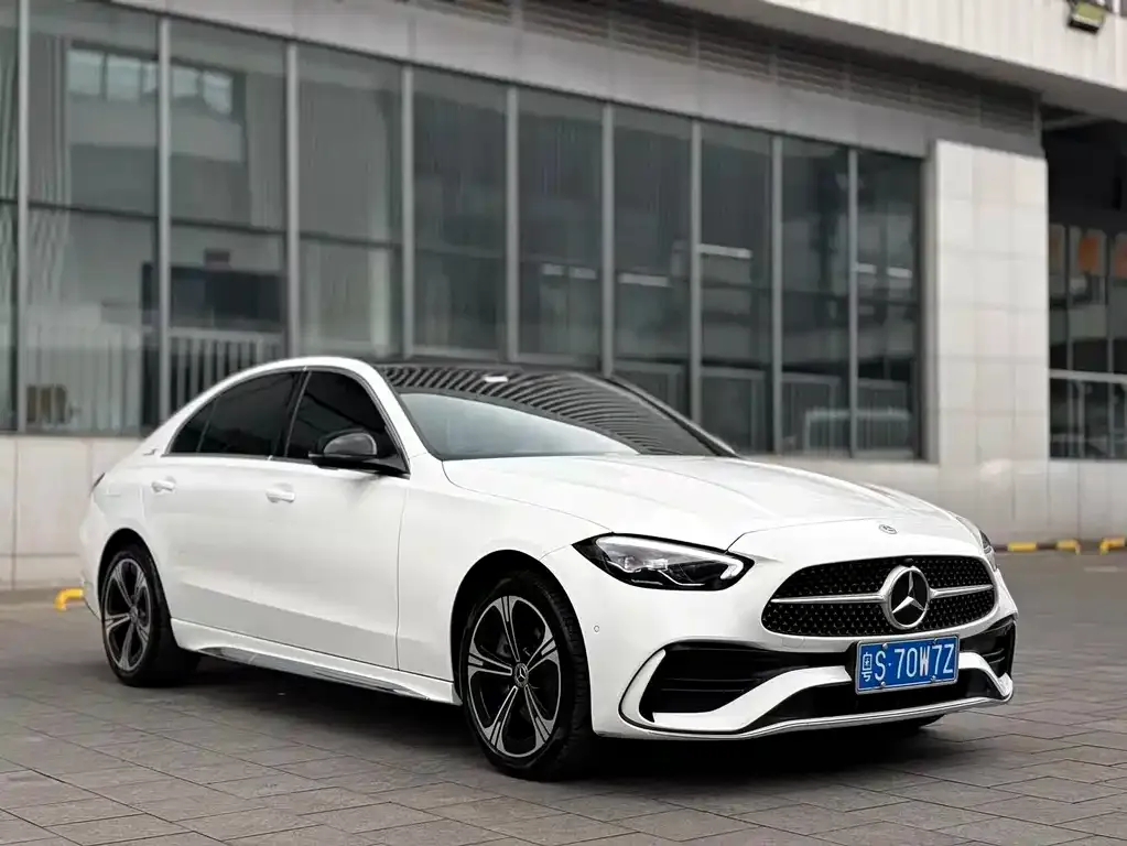 Mercedes-Benz C-Class — фото 7