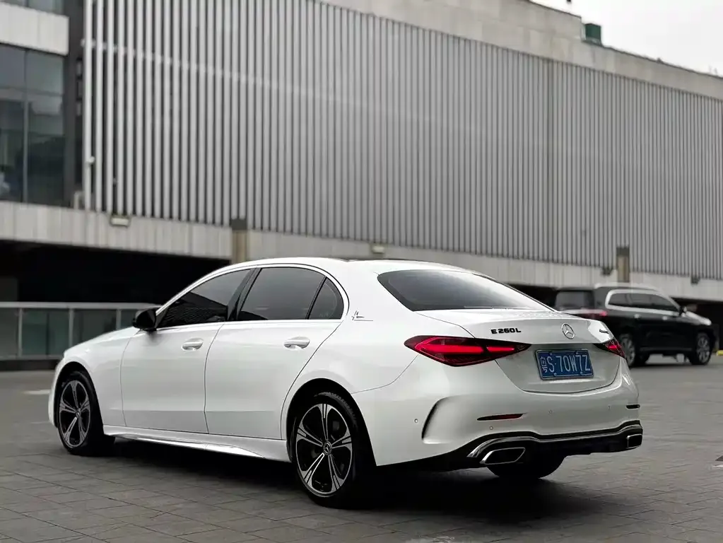 Mercedes-Benz C-Class — фото 2