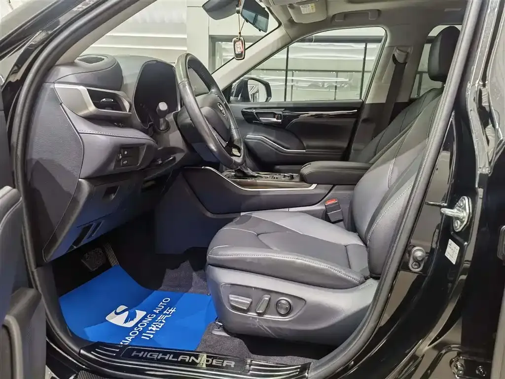 Toyota Highlander 2024 из CN, фото 3