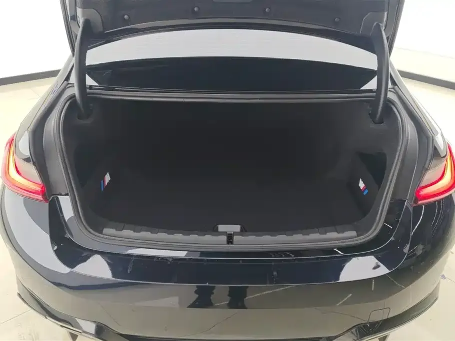 BMW i3 — фото 4