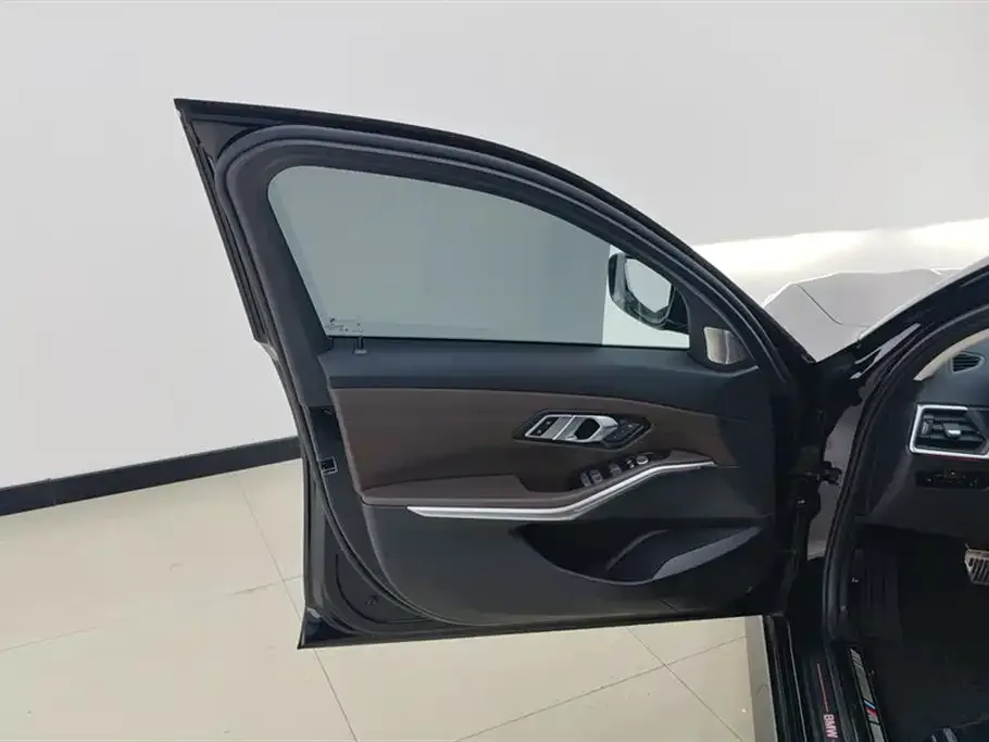 BMW i3 — фото 7