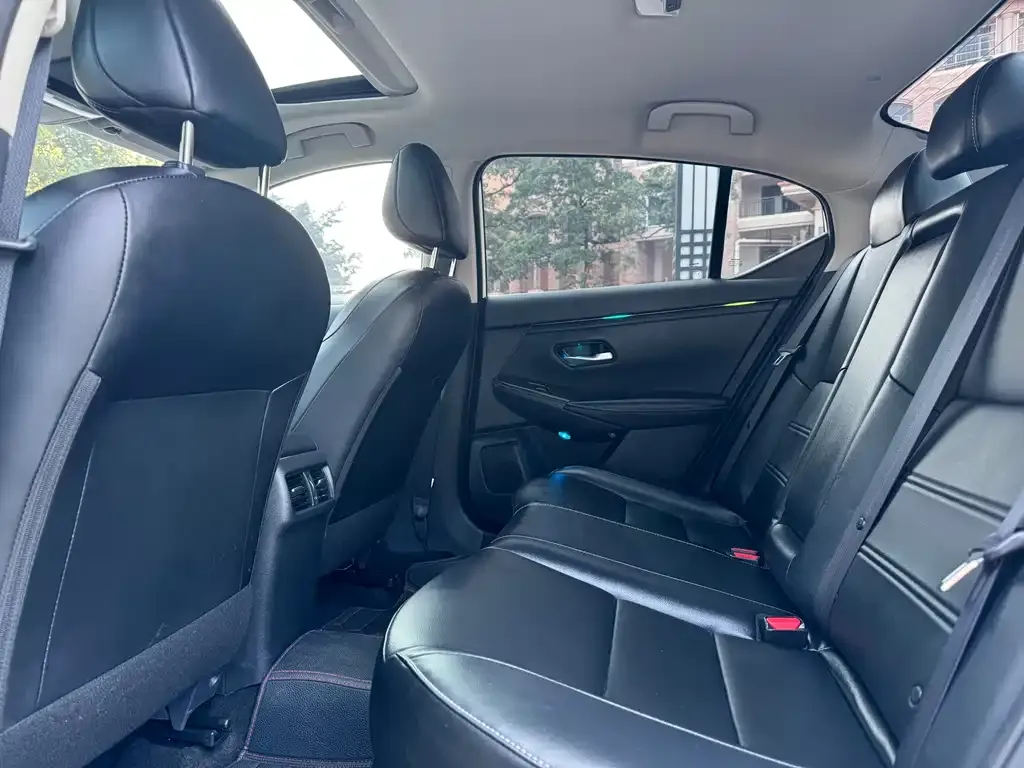 Nissan Sylphy 2023 из CN, фото 10