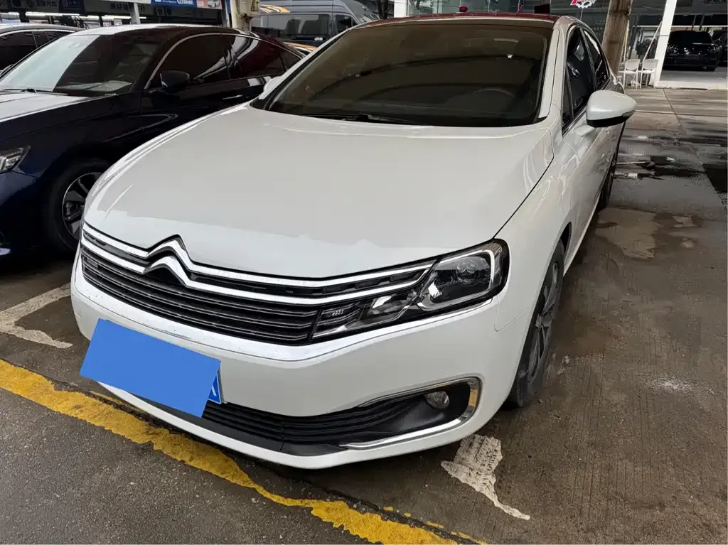 Citroen C6 2023 из CN, фото 1