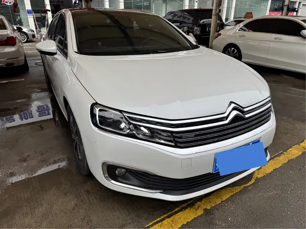 Citroen C6 2023 из CN, фото 6