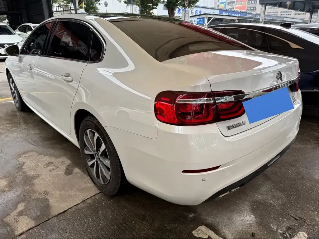 Citroen C6 2023 из CN, фото 4