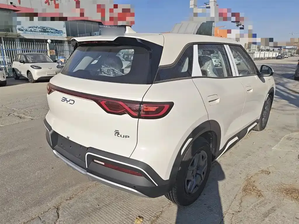 BYD Yuan UP 2025 из CN, фото 3