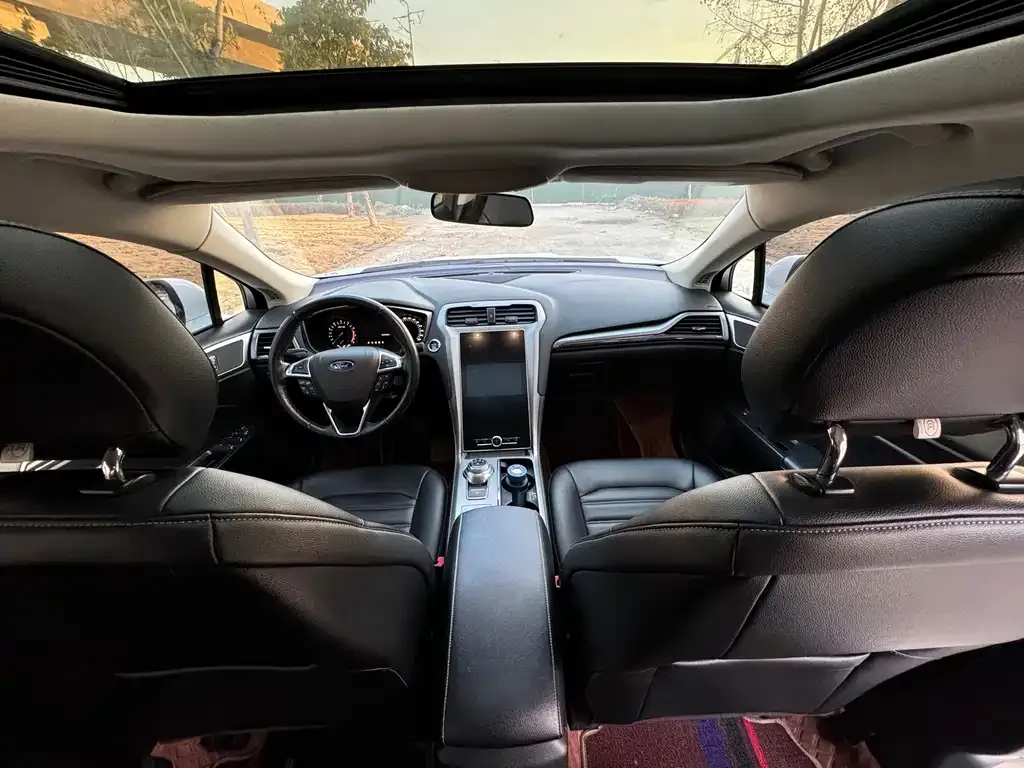 Ford Mondeo 2021 из CN, фото 9