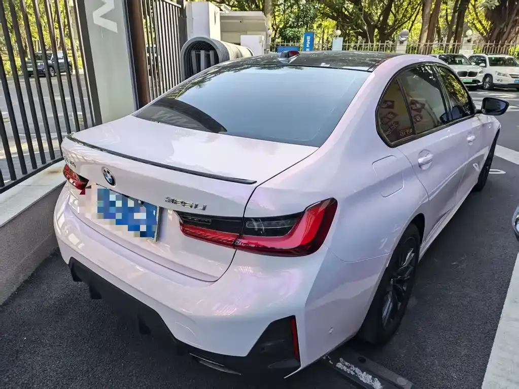 BMW 3 Series 2024 из CN, фото 9