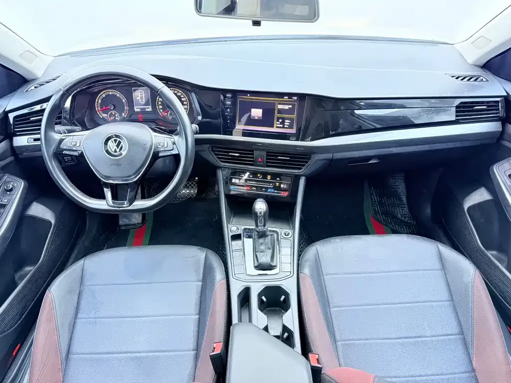 Volkswagen Bora 2022 из CN, фото 8