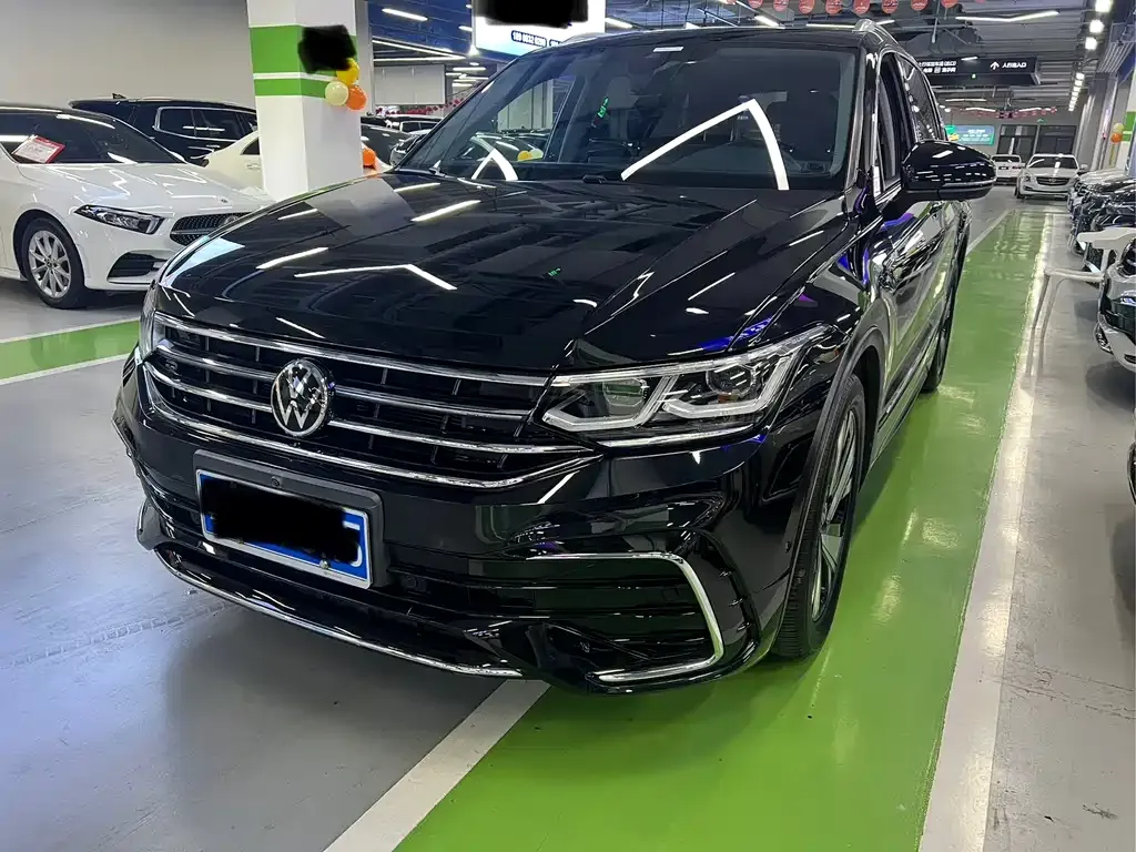 Volkswagen Tiguan L 2023 из CN, фото 1