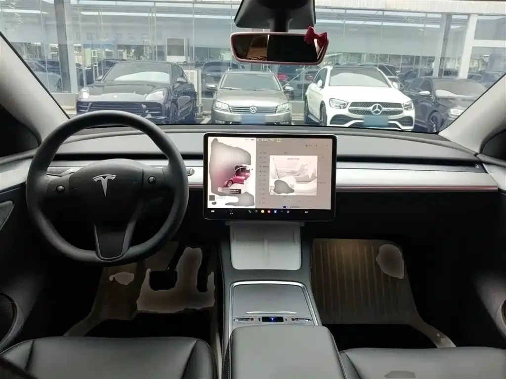 Tesla Model Y 2024 из CN, фото 5