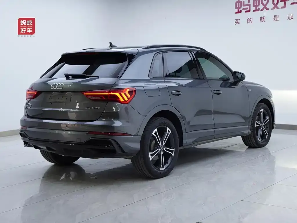 Audi Q3 2021 из CN, фото 5