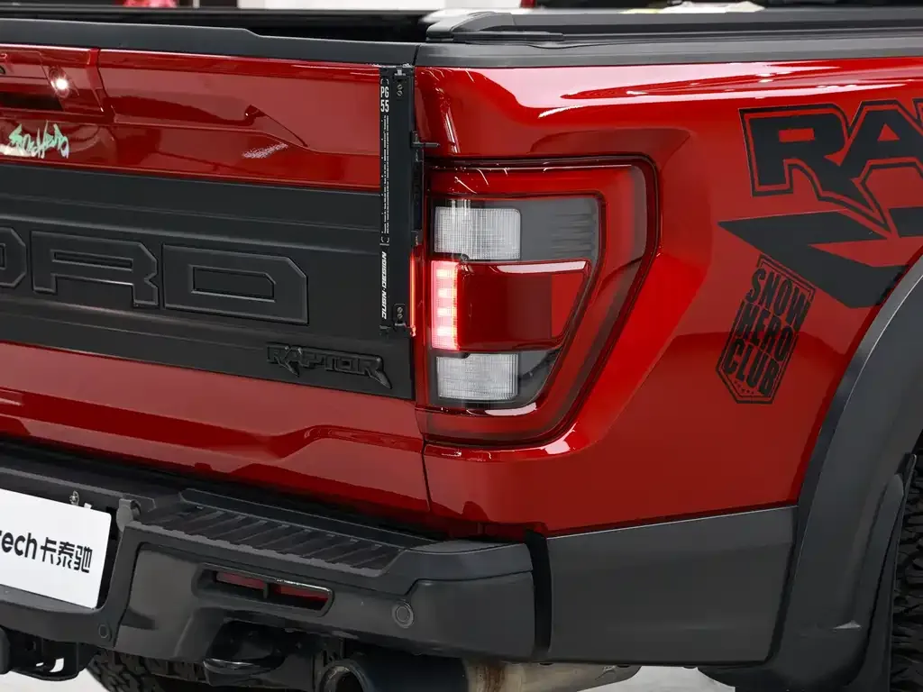 Ford F-150 Raptor — фото 5