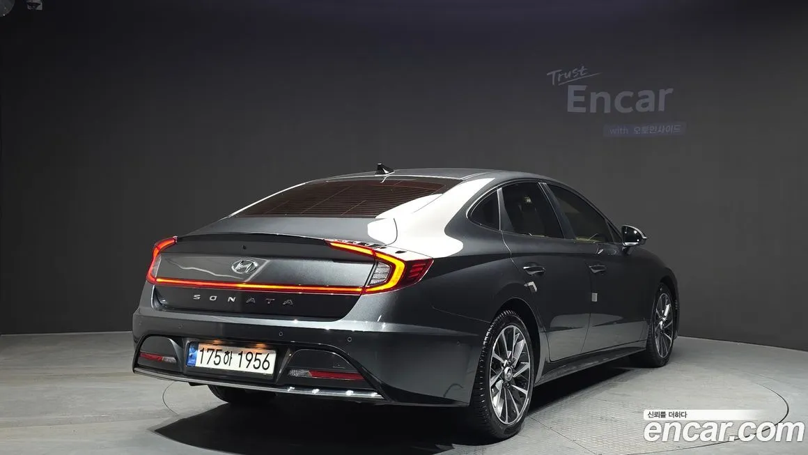 Hyundai Sonata — фото 2