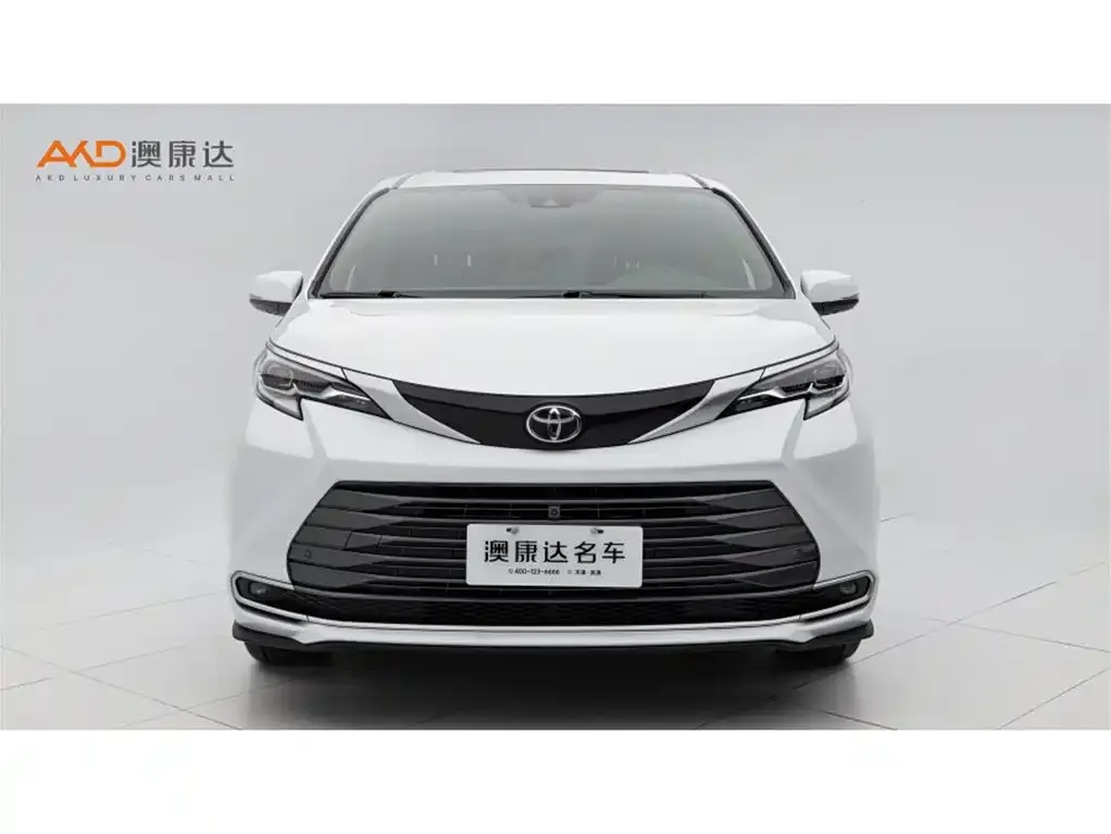 Toyota Sienna 2024 из CN, фото 3