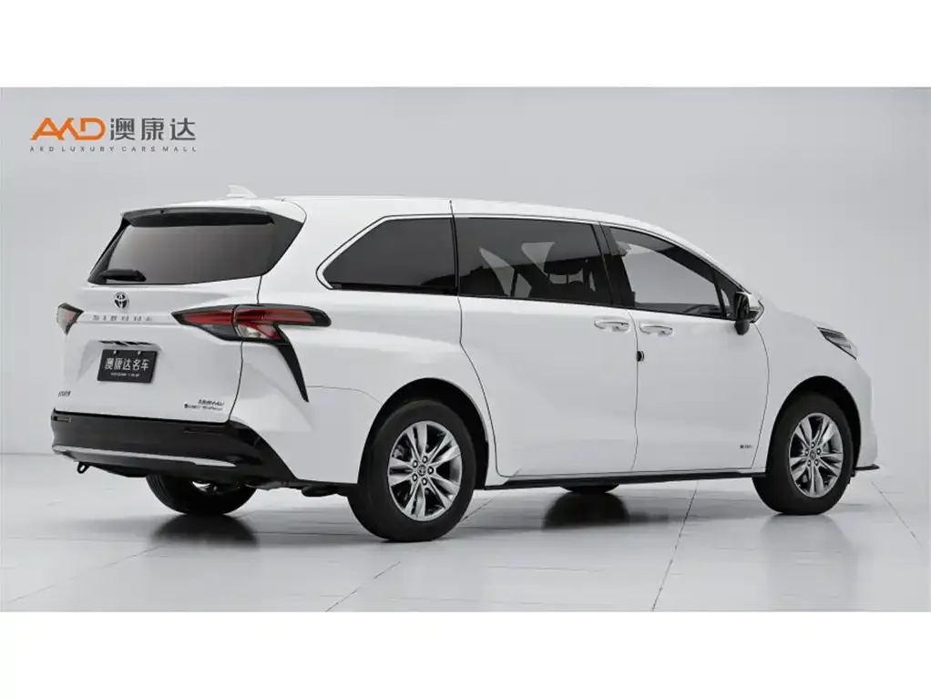 Toyota Sienna 2024 из CN, фото 9