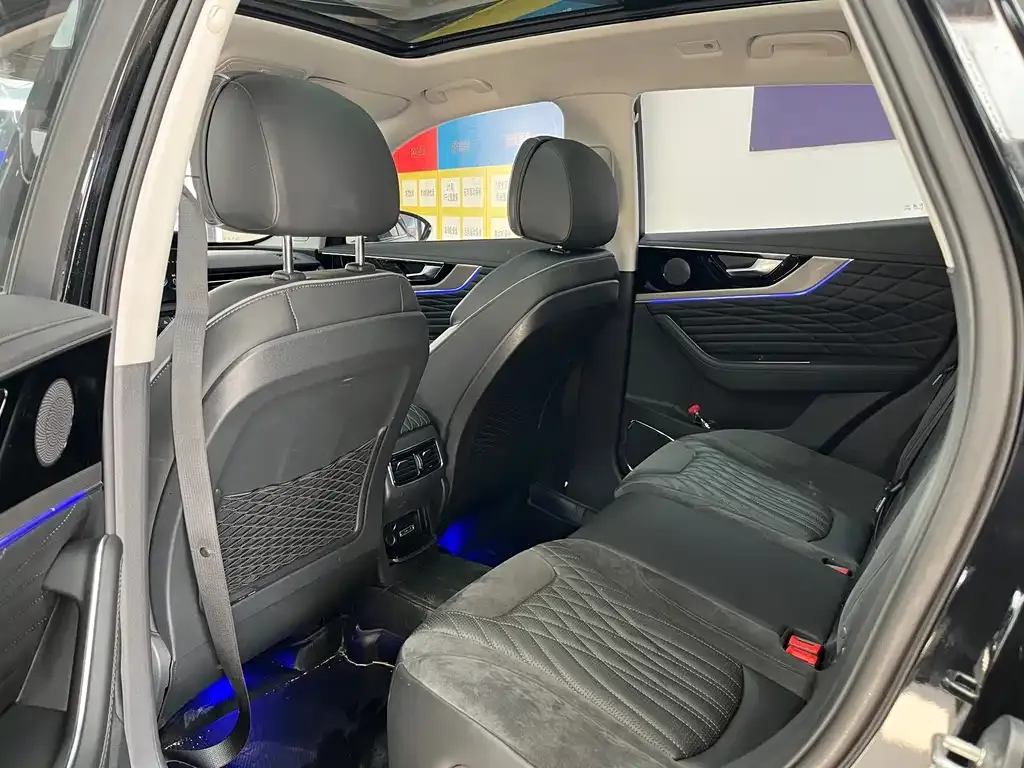 Hongqi HS5 2023 из CN, фото 9