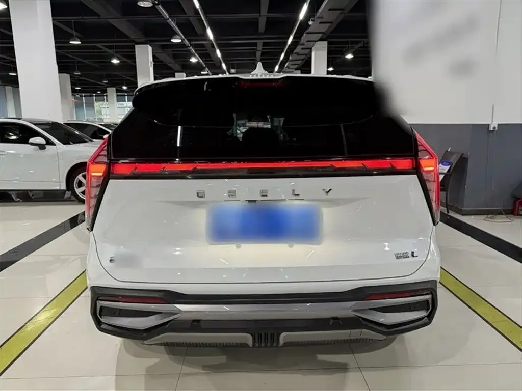Geely Boyue L 2024 из CN, фото 8