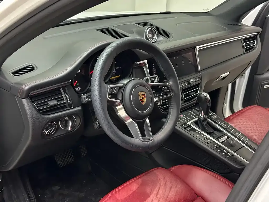 Porsche Macan 2021 из CN, фото 10