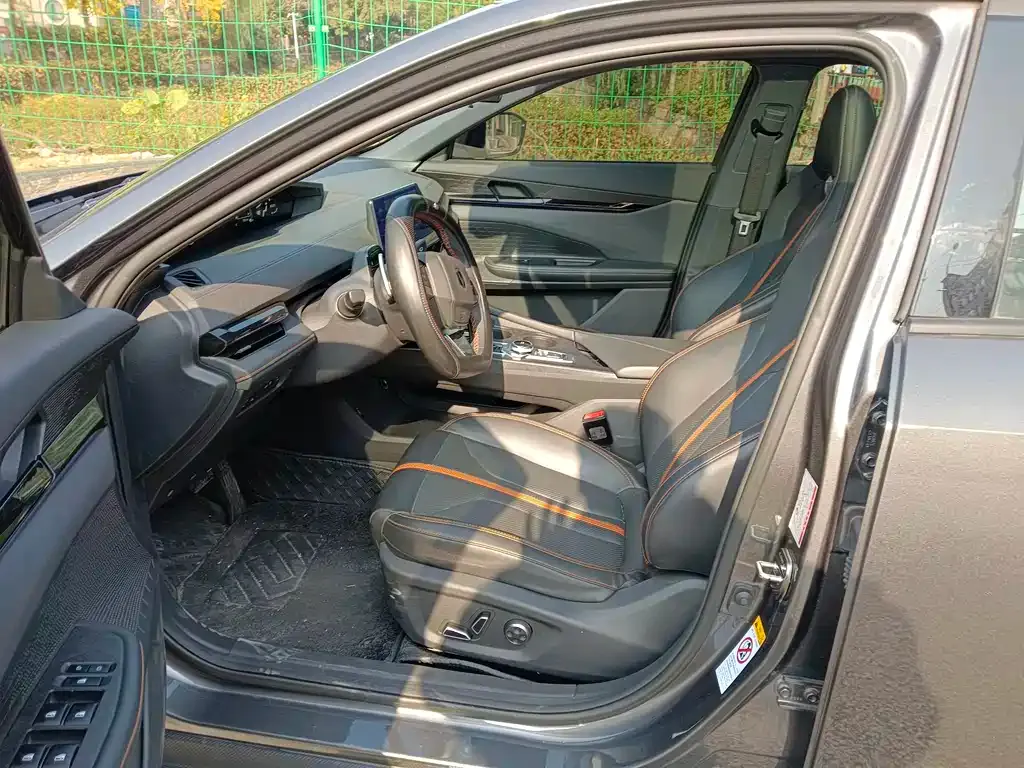 Changan UNI-V 2024 из CN, фото 7