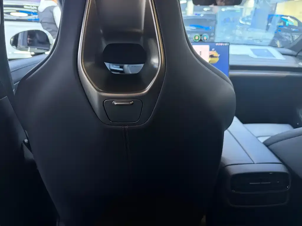 Xiaomi SU7 2024 из CN, фото 2