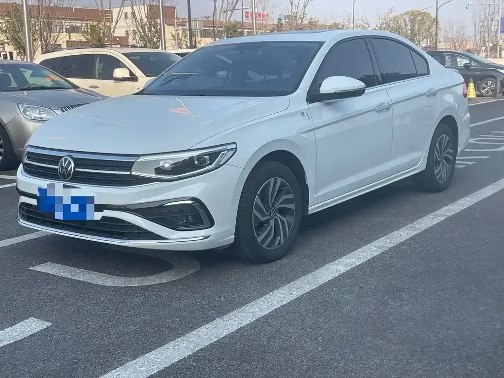 Volkswagen Bora 2024 из CN, фото 1