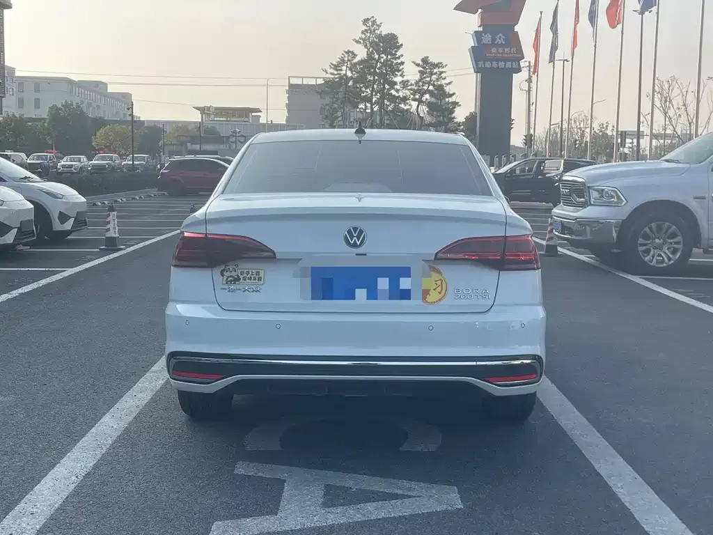 Volkswagen Bora 2024 из CN, фото 7