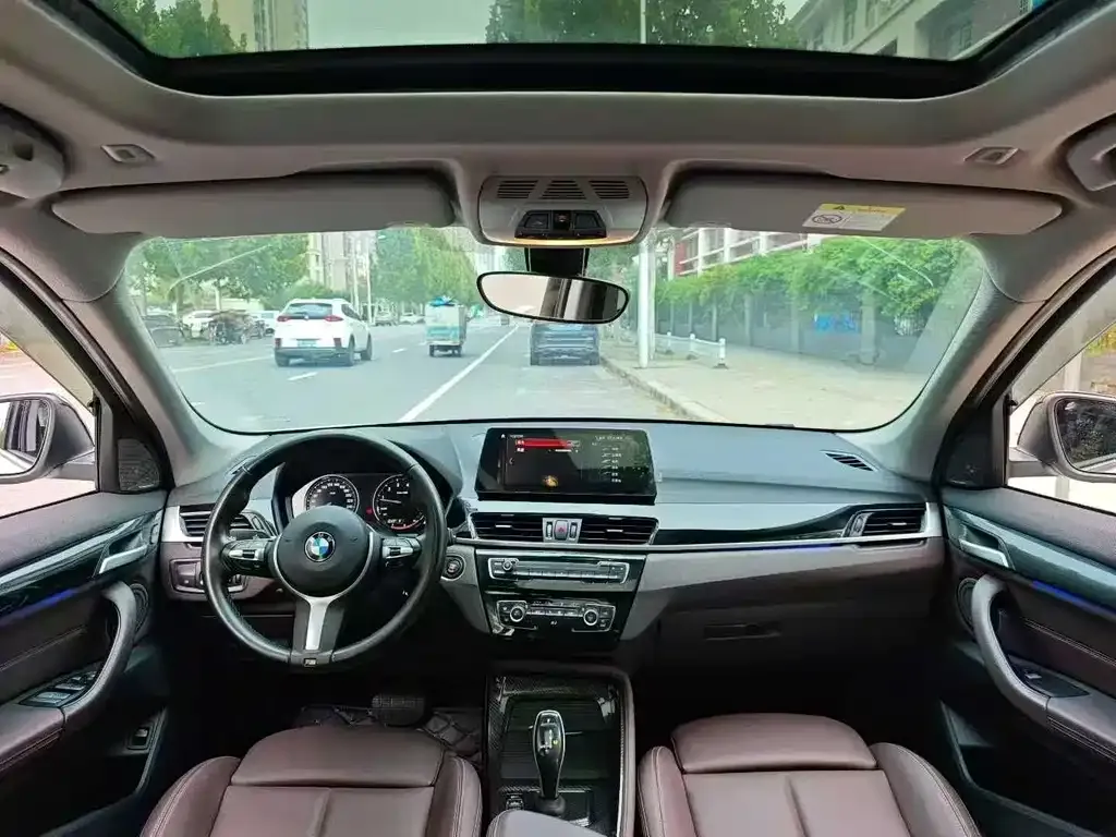 BMW X1 2021 из CN, фото 6