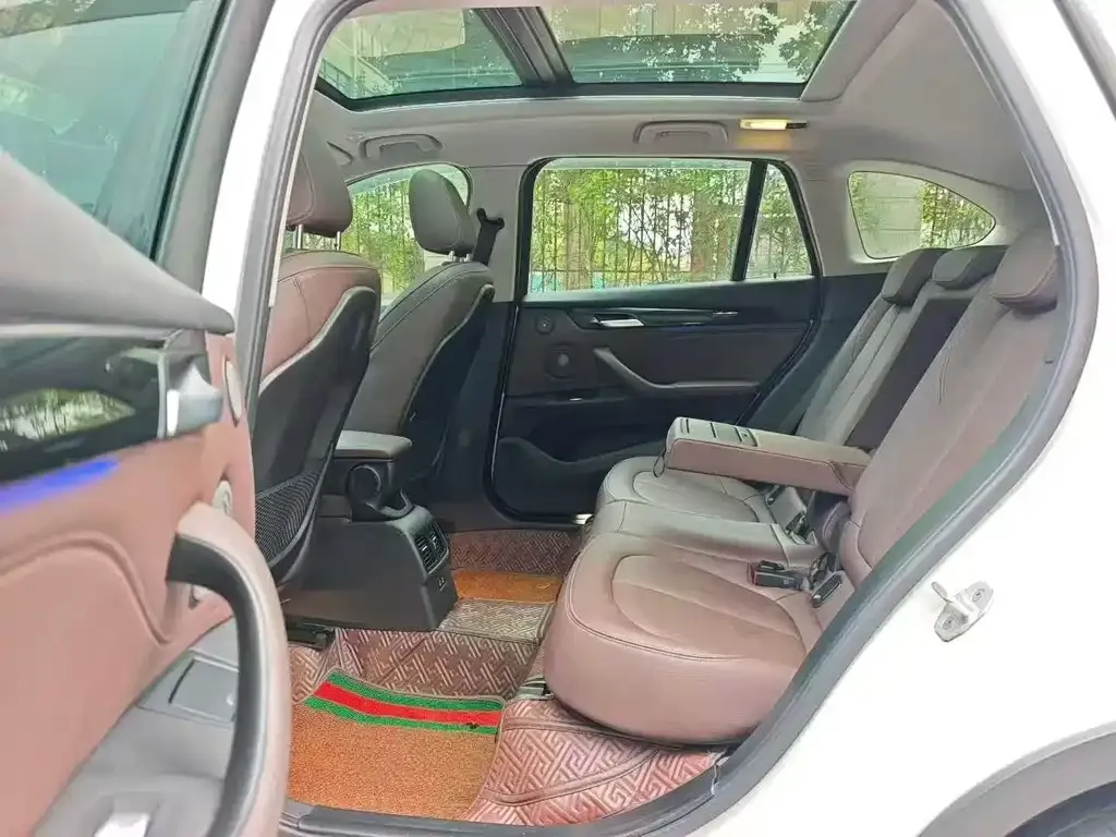 BMW X1 2021 из CN, фото 4