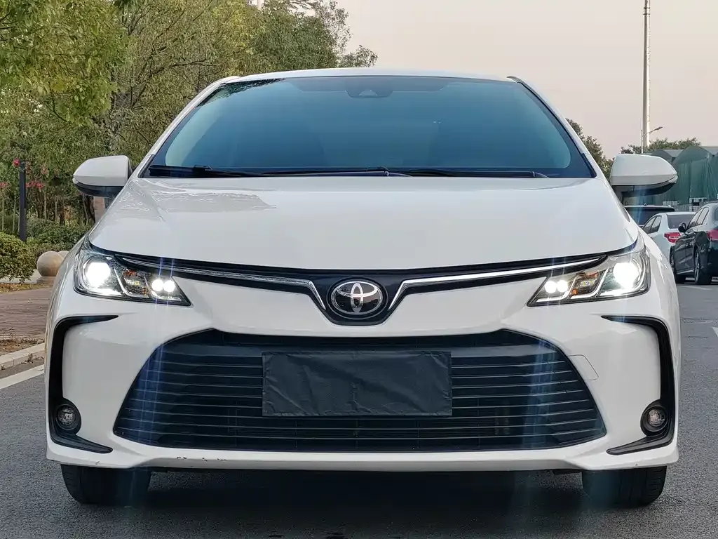 Toyota Corolla 2024 из CN, фото 6