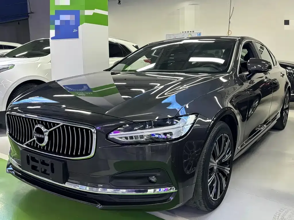 Volvo S90 2021 из CN, фото 1