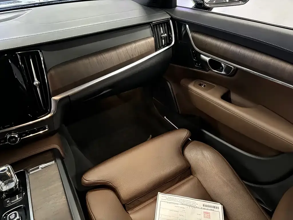 Volvo S90 2021 из CN, фото 10