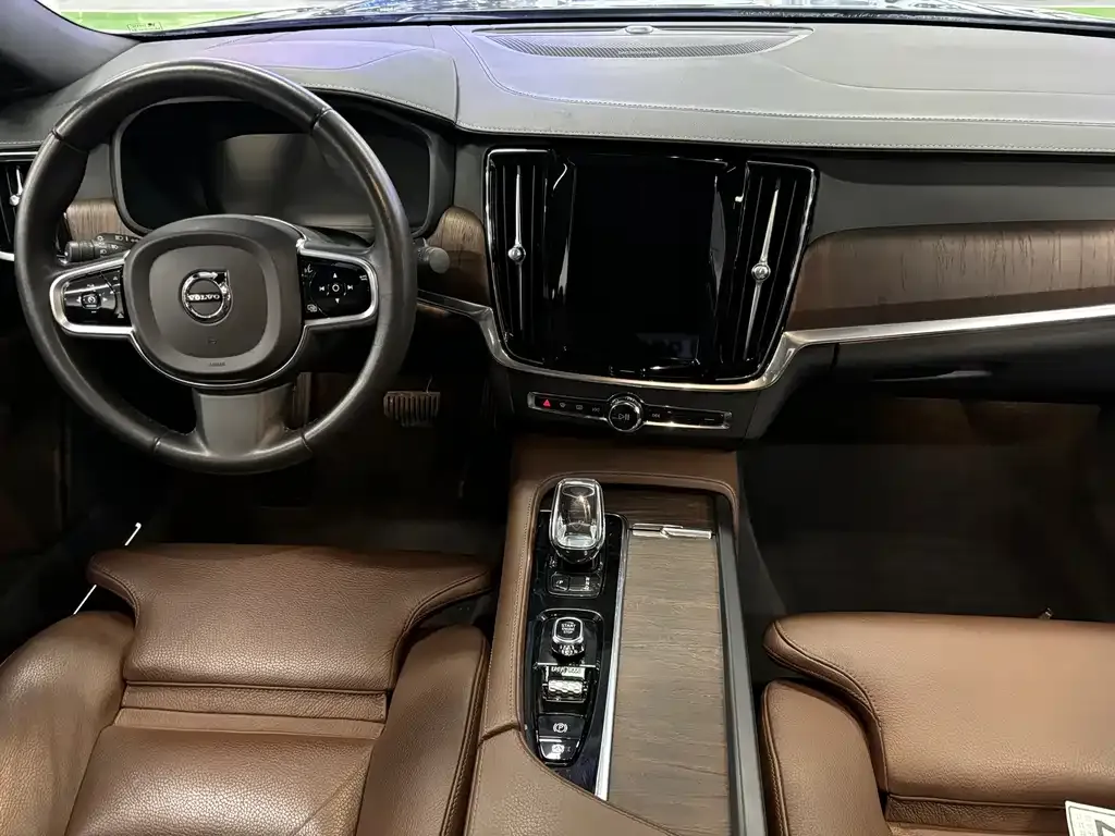 Volvo S90 2021 из CN, фото 8
