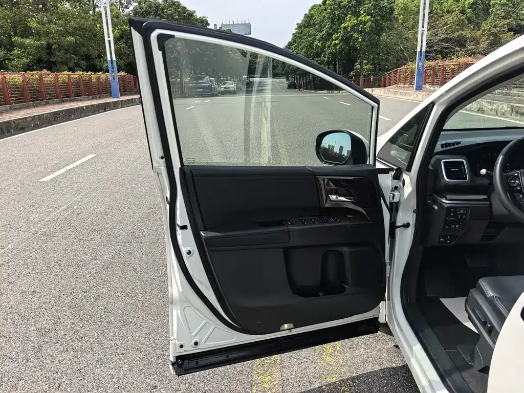 Honda Odyssey 2021 из CN, фото 9
