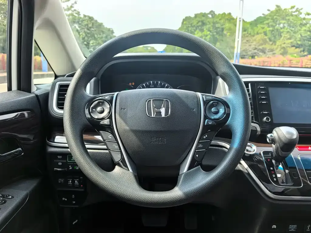 Honda Odyssey 2021 из CN, фото 3