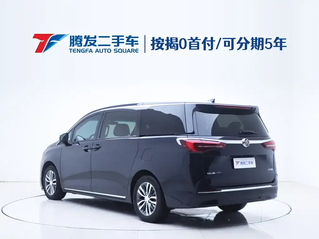 Buick GL8 2023 из CN, фото 7